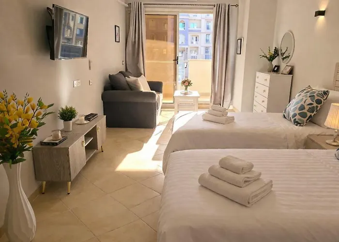 Apartman Luxury Pool View Boutique Studio, With Balcony, Hurghada, By Lotus Gurdaka